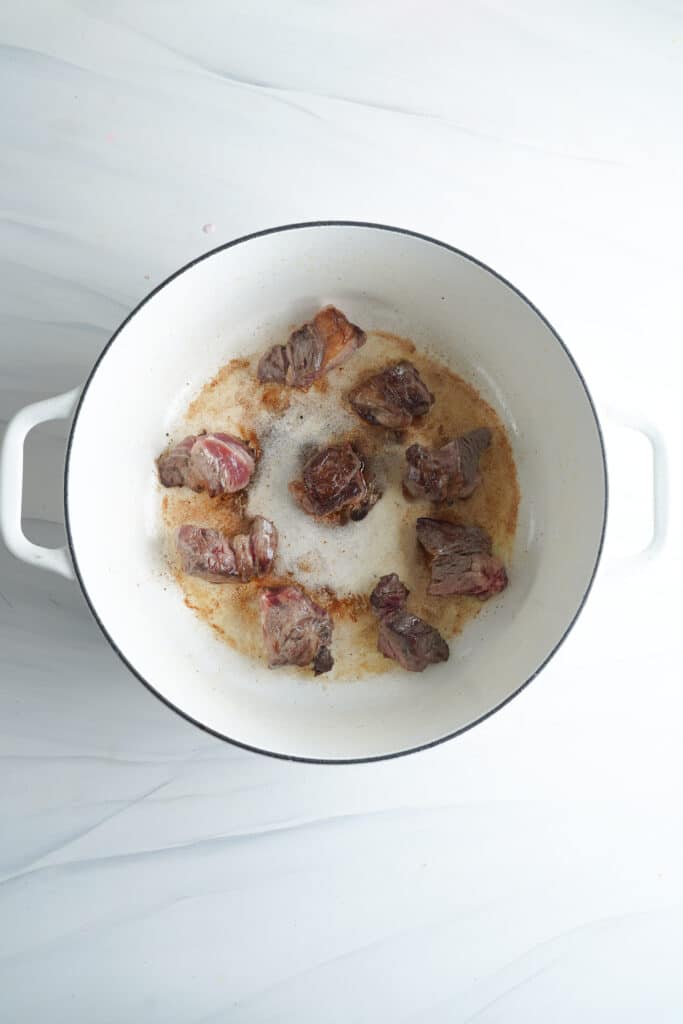 Sauter le bœuf | cookingwithcassandra.com