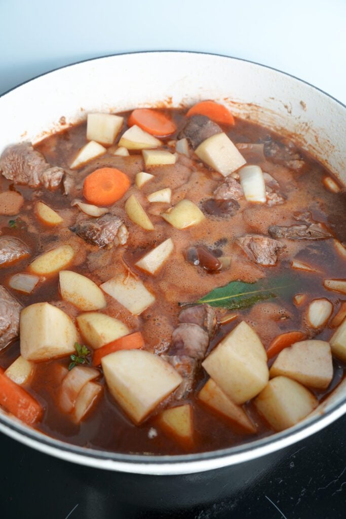 Recette de ragoût de bœuf | cookingwithcassandra.com