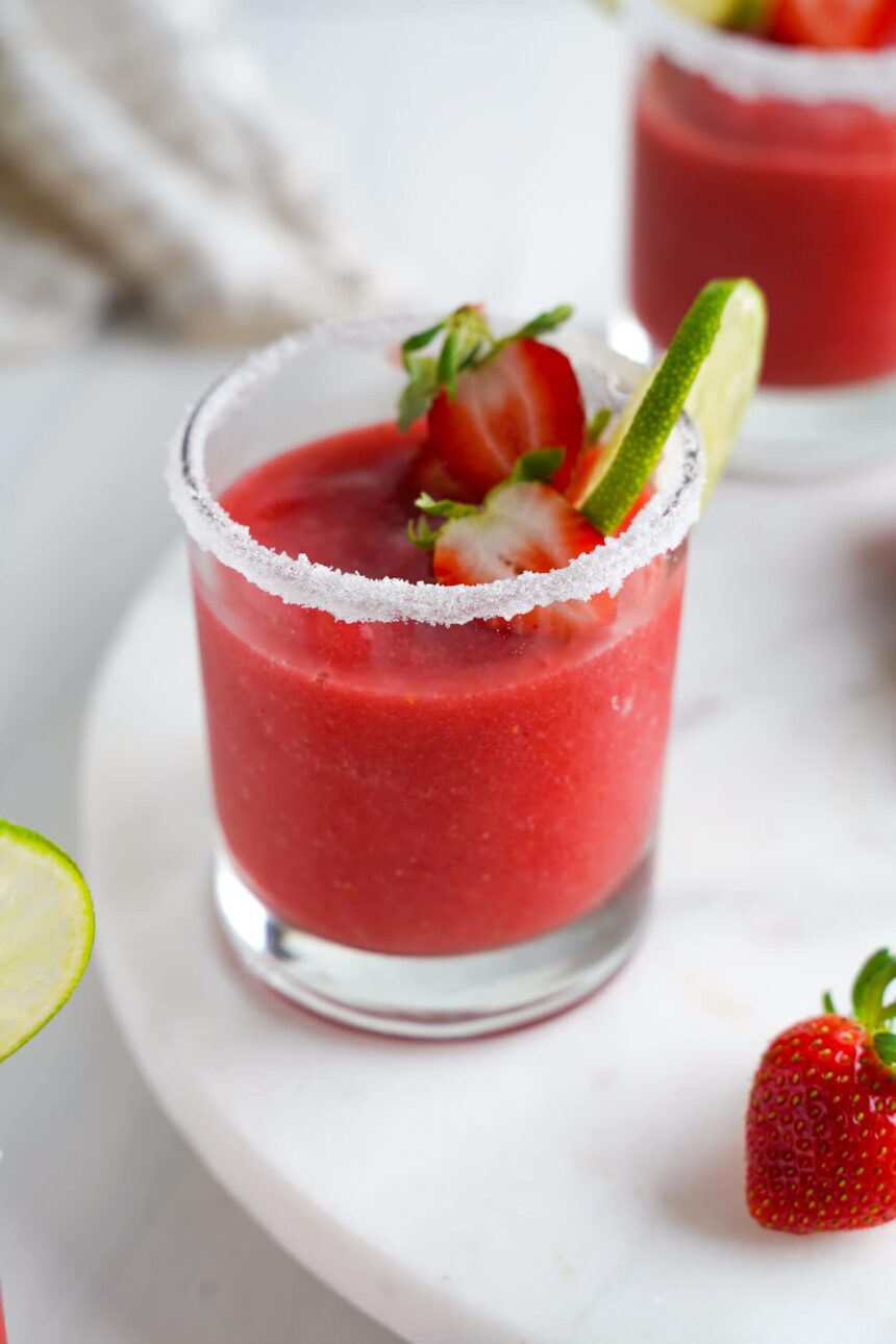 Margaritas rafraîchissantes à la fraise