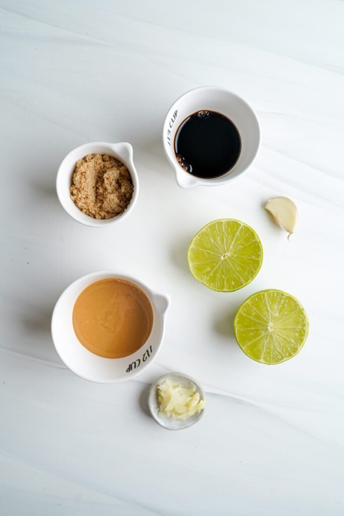 Ingrédients de la Sauce aux Cacahuètes | cookingwithcassandra.com
