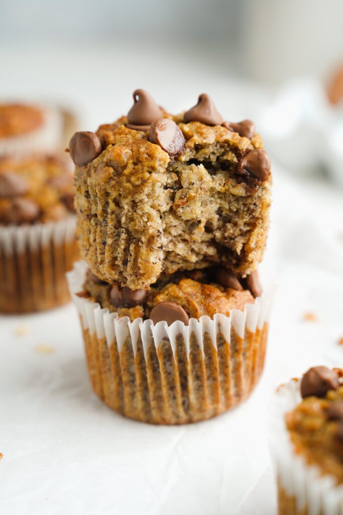 Muffins aux pépites de chocolat et bananes | cookingwithcassandra.com