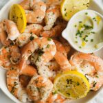 Crevettes au four au beurre à l’ail