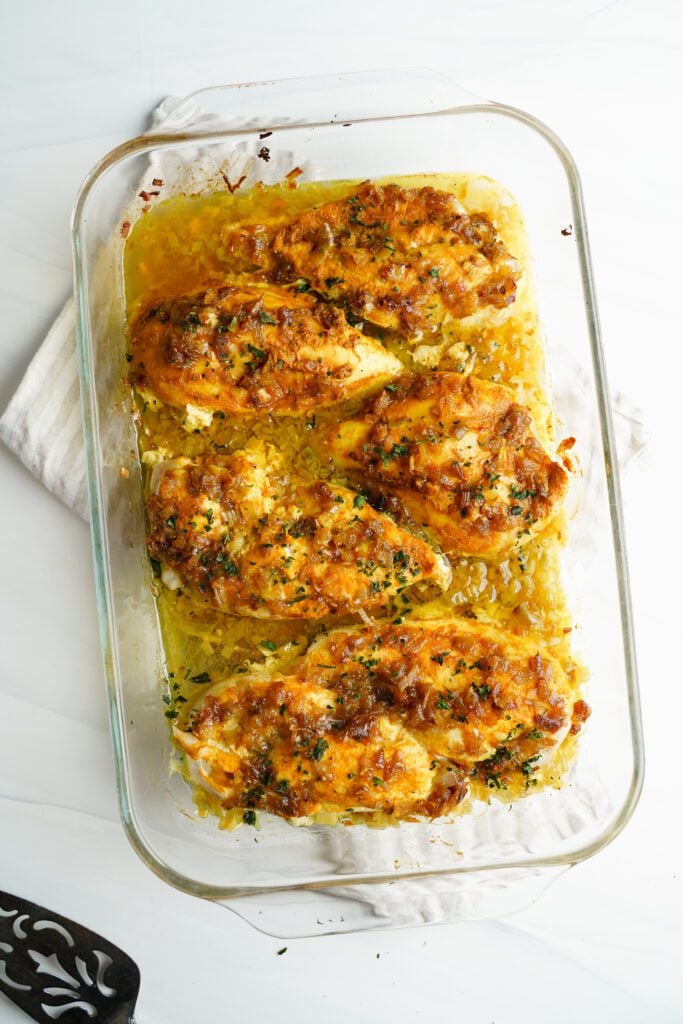 Poulet au curcuma cuit au four | cookingwithcassandra.com