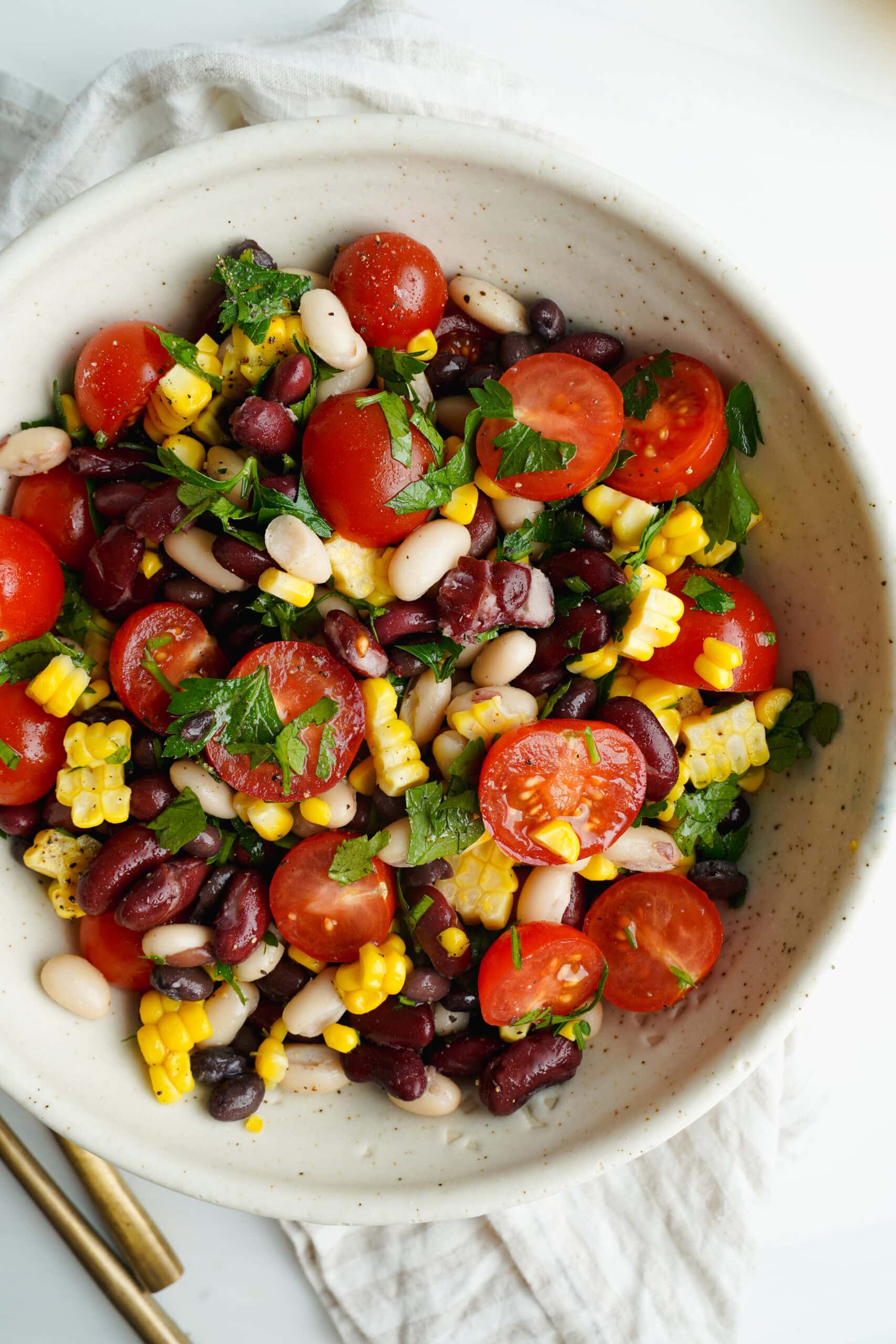 Meilleure salade de trois haricots | cookingwithcassandra.com